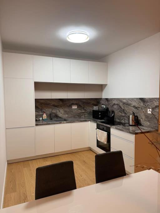 Appartement Danubius 1705 *